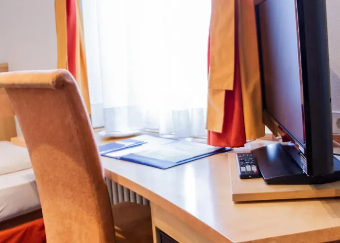 فندق Hotel-restaurant Steuermann 3*