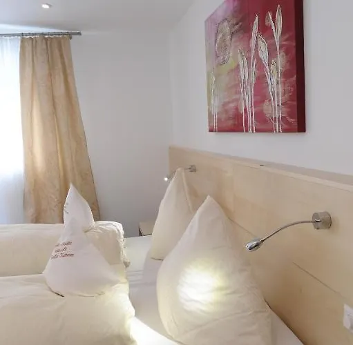 فندق Hotel-restaurant Steuermann كارلسروه